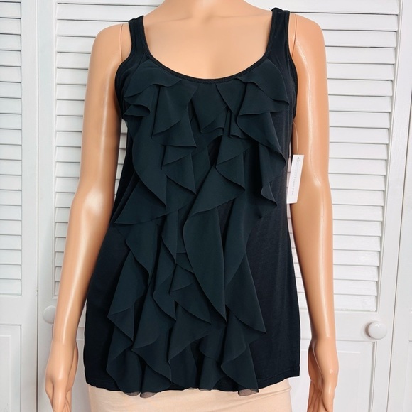 2/$25 NEW YORK & COMPANY Black Ruffle Front Tank Top Size Large - Picture 1 of 8